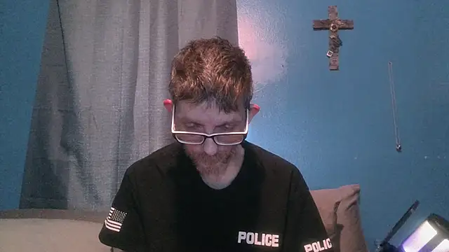 MysteriousFire23 online show from December 2025 06:55:02 PM