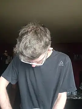 MysteriousFire23 online show from October 2025 04:25:02 PM