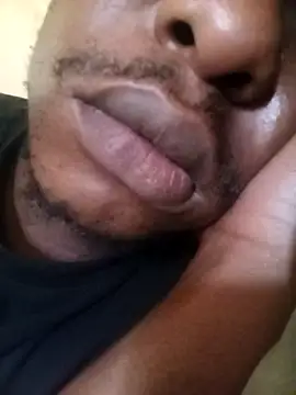 izinjamfee2 online show from November 2025 07:35:01 AM