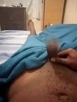 izinjamfee2 online show from December 2025 11:30:01 PM