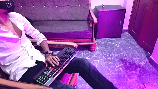 Habibi big b online show from October 2025 06:06:02 PM