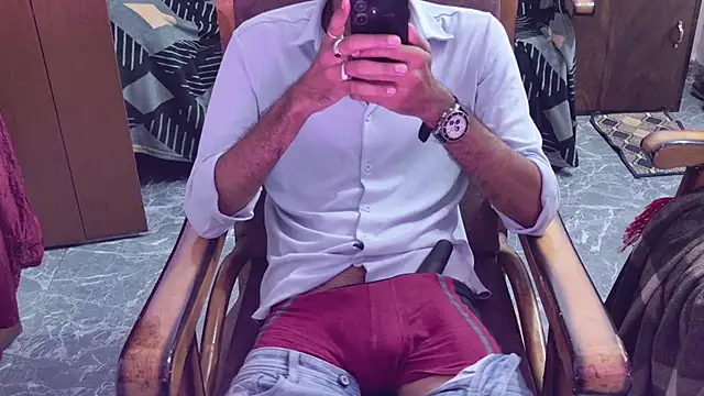 Snapshot of Habibi_big_b chatting on June 2026 03:52:02 AM Habibi big b online show from June 2026 03:52:02 AM