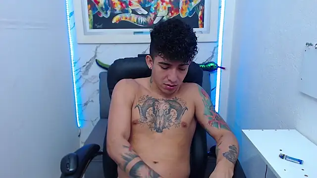targuerian22 online show from October 2025 10:39:01 AM