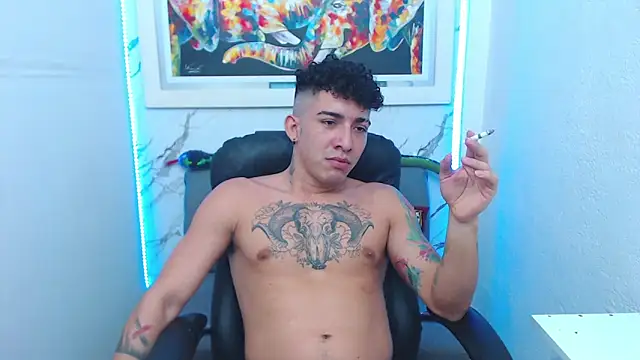 targuerian22 online show from September 2025 11:55:02 PM