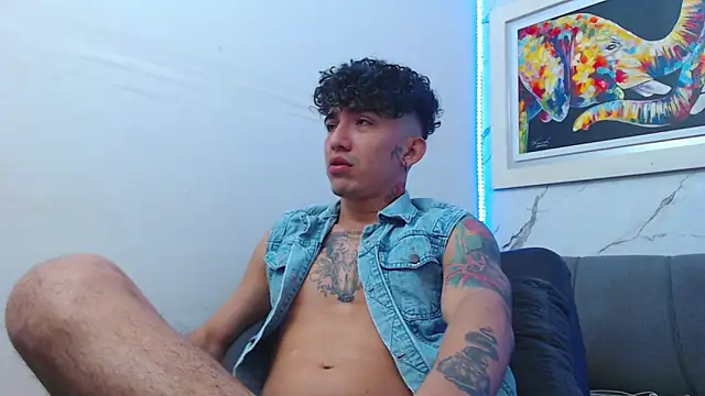 targuerian22 online show from January 2026 01:53:01 AM