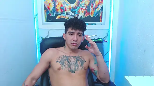 targuerian22 online show from October 2025 10:42:02 PM