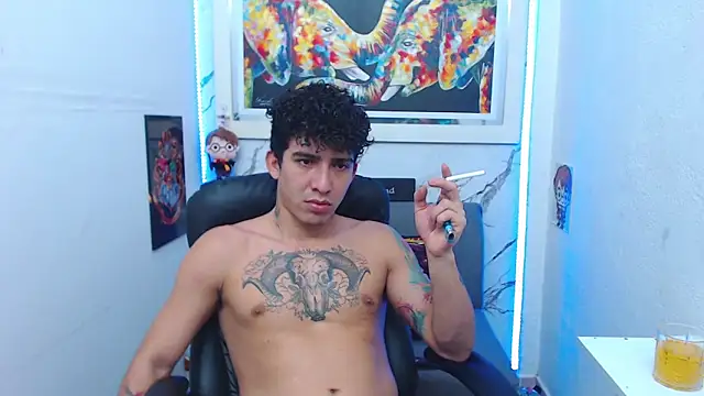 targuerian22 online show from November 2025 02:26:02 AM