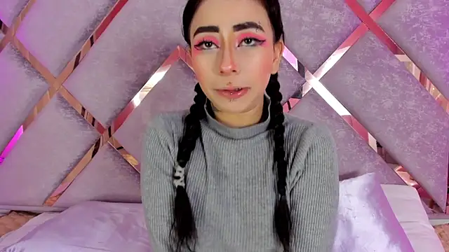 hanna  azumi online show from February 2025 04:54:01 AM