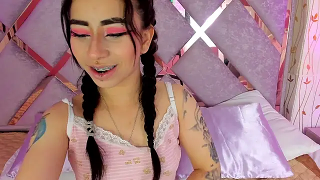 hanna  azumi online show from February 2025 07:58:02 AM