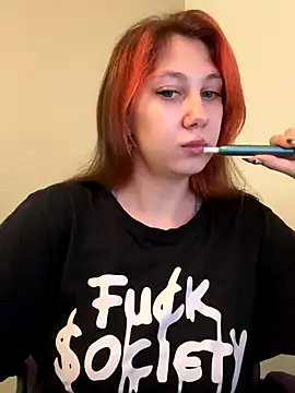 ChloesTem online show from September 2025 01:55:02 PM