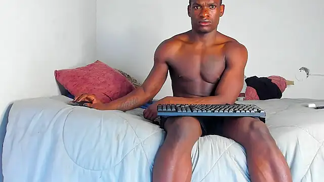 Snapshot of edwin_mosquera1 chatting on May 2026 04:45:01 AM edwin mosquera1 online show from May 2026 04:45:01 AM