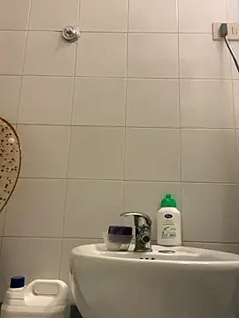 4n4l1zz4m1 online show from January 2026 04:25:02 PM