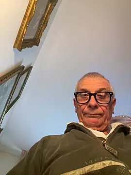 4n4l1zz4m1 online show from February 2026 03:30:02 PM