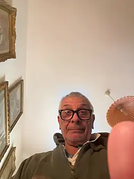 4n4l1zz4m1 online show from February 2026 03:00:01 PM