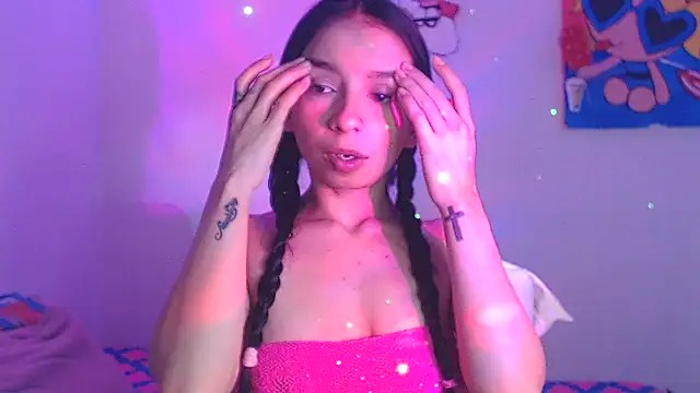 jhoanitahot online show from April 2026 01:15:01 PM