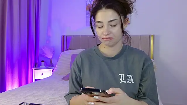 Snapshot of GraceCarther chatting on November 2025 06:41:01 PM GraceCarther online show from November 2025 06:41:01 PM