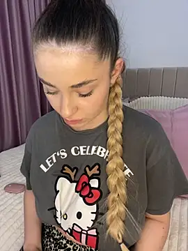 Snapshot of GraceCarther chatting on October 2025 06:32:02 PM GraceCarther online show from October 2025 06:32:02 PM