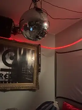 Snapshot of pillepallex84x chatting on December 2025 01:22:02 AM pillepallex84x online show from December 2025 01:22:02 AM