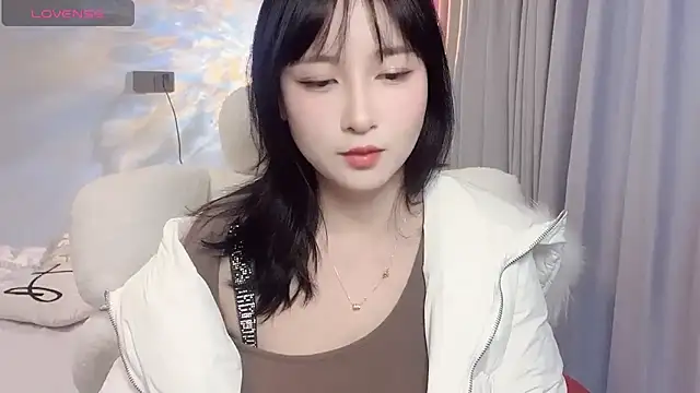 Snapshot of Urly_S chatting on December 2024 06:41:02 AM Urly S online show from December 2024 06:41:02 AM