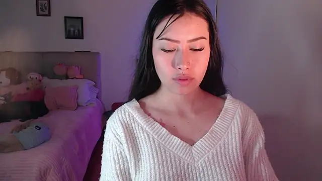 Emilyswan04 online show from January 2025 04:11:02 PM