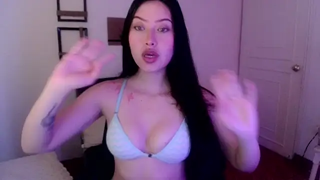 Emilyswan04 online show from March 2025 08:38:02 PM