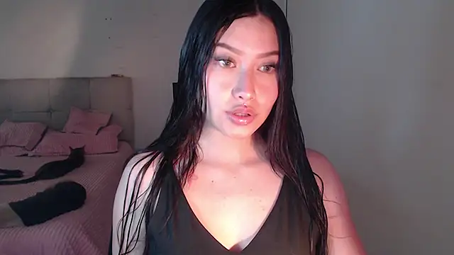 Emilyswan04 online show from January 2025 06:33:02 PM