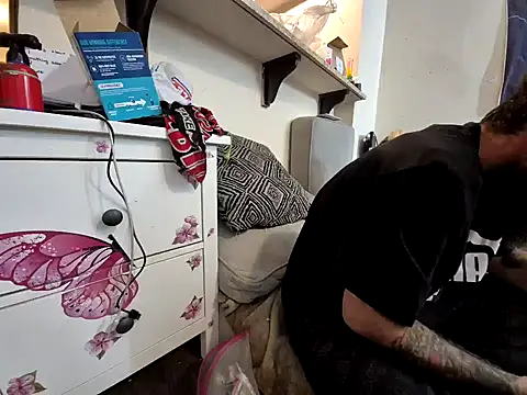 lit702 online show from February 2026 04:46:01 AM