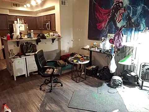 lit702 online show from April 2026 07:20:02 PM