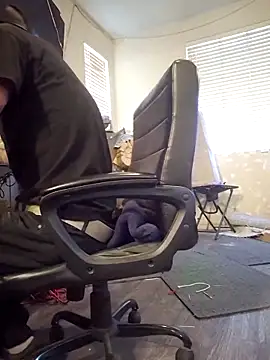 lit702 online show from April 2026 06:49:02 PM