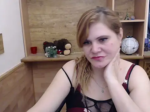 DaniellaKiss online show from February 2026 09:25:02 PM