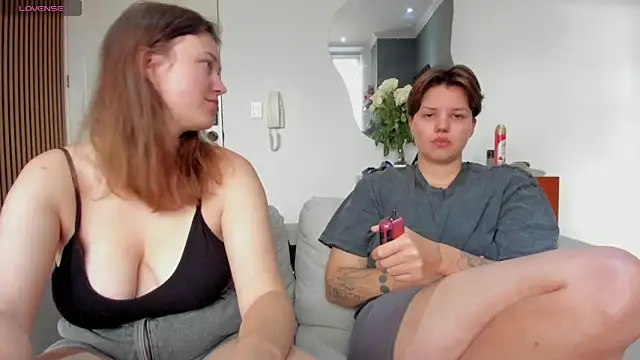 Snapshot of jessica_tenderly chatting on November 2025 02:33:01 PM jessica tenderly online show from November 2025 02:33:01 PM