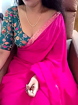 Snapshot of Roja-Telugu777 chatting on February 2026 01:38:01 AM Roja-Telugu777 online show from February 2026 01:38:01 AM