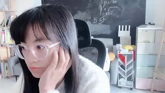 Honey-cici online show from December 2025 08:42:02 AM