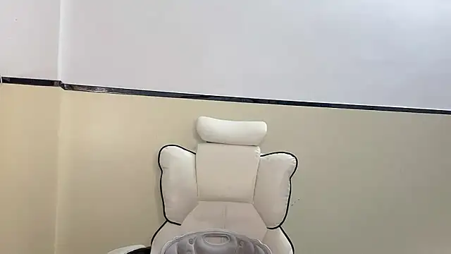 Honey-cici online show from February 2025 07:28:02 AM