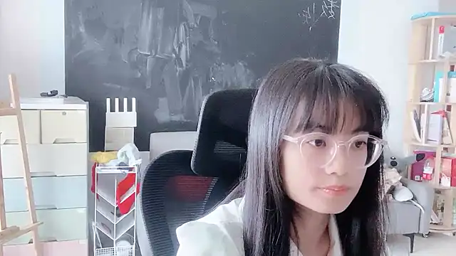 Honey-cici online show from December 2025 03:06:02 AM