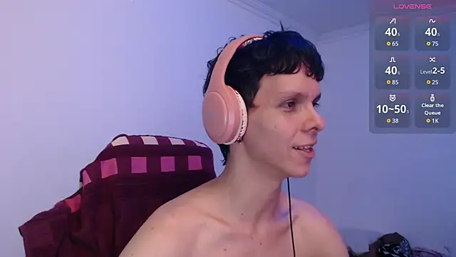 bryamado69 online show from April 2026 06:25:02 PM