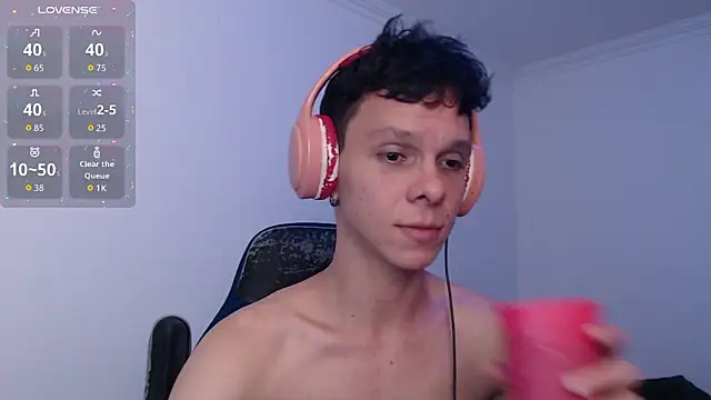 bryamado69 online show from February 2026 01:47:01 AM