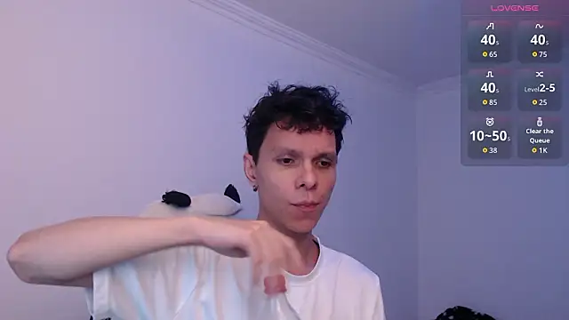 bryamado69 online show from March 2026 02:29:01 PM