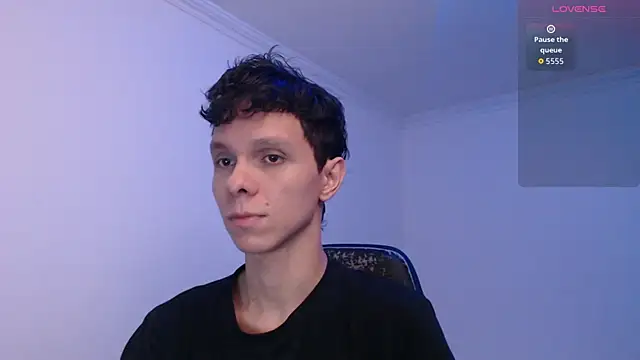 bryamado69 online show from March 2026 12:15:01 PM