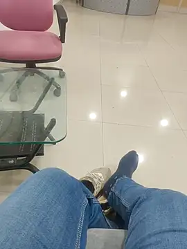 Gururonny07 online show from April 2026 07:04:01 AM