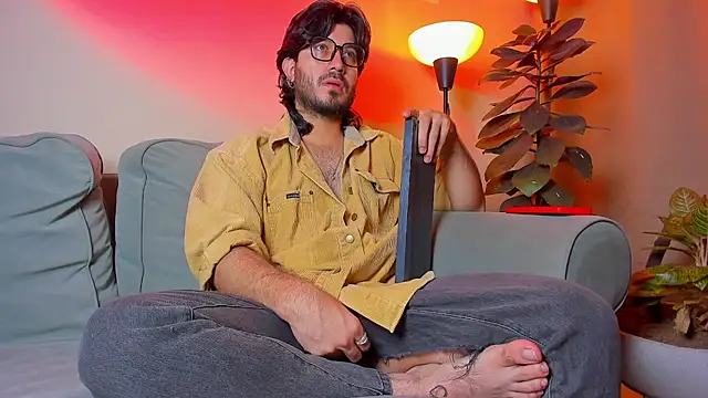 Ackerman Eren  online show from September 2025 09:54:01 AM