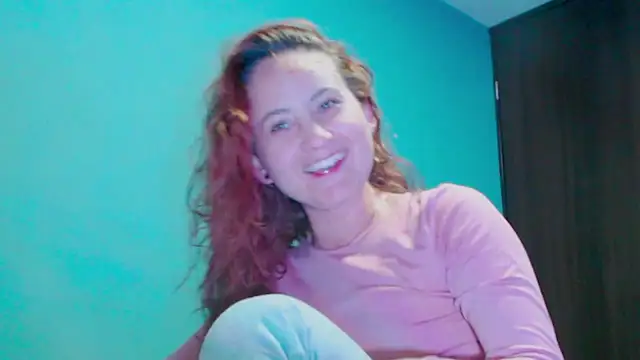 zoe jones3 online show from February 2025 11:48:01 PM