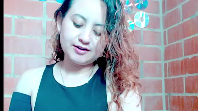 zoe jones3 online show from September 2025 12:55:02 PM