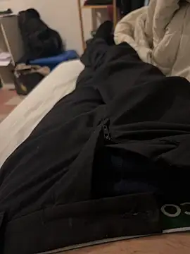 pignoufe online show from February 2026 09:12:02 PM