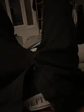 pignoufe online show from February 2026 11:03:01 PM