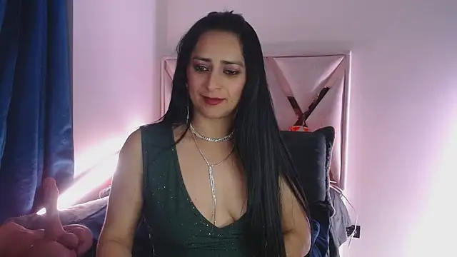 Snapshot of Andrea_Sexx_ chatting on February 2025 09:00:02 AM Andrea Sexx  online show from February 2025 09:00:02 AM