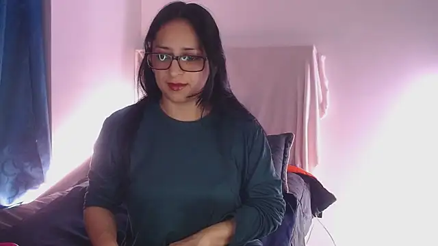 Snapshot of Andrea_Sexx_ chatting on February 2025 01:10:01 AM Andrea Sexx  online show from February 2025 01:10:01 AM