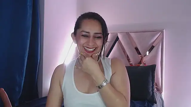 Snapshot of Andrea_Sexx_ chatting on January 2025 12:57:02 AM Andrea Sexx  online show from January 2025 12:57:02 AM