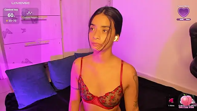 Laura fernandezII online show from March 2026 02:44:02 AM