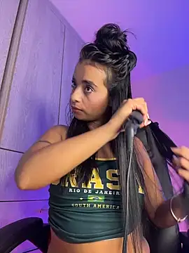 Laura fernandezII online show from November 2025 02:55:02 AM